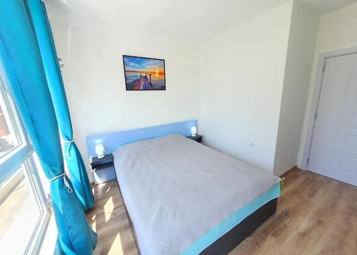 Neptun-blue Apartamento